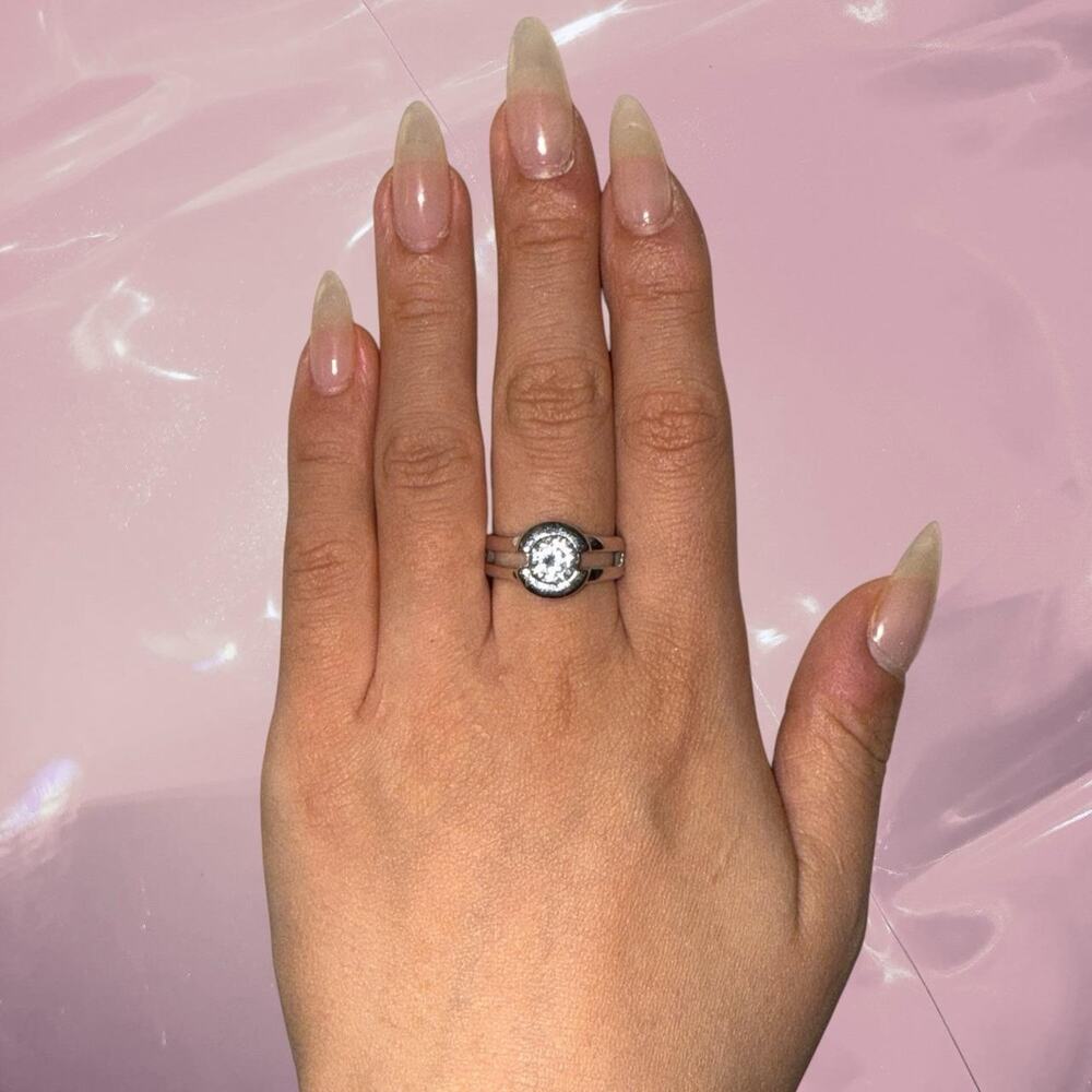 Y2K bling 925 Sterling Silver round sparkling stone ring Size 8